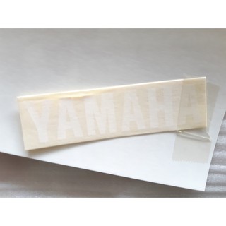 Tem chữ Yamaha trắng