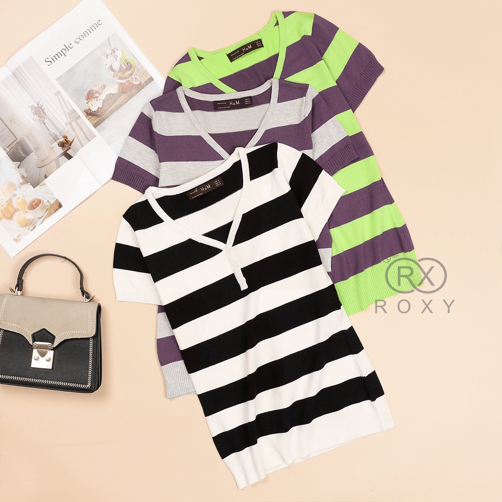 Áo Len Cổ Tim Nút Cài Tay Ngắn Viền Sọc Ngang Ngân Roxy