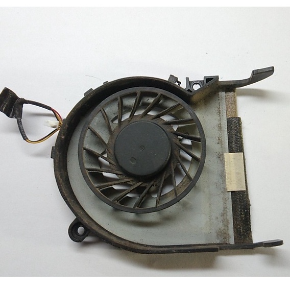 Fan quạt laptop toshiba C840 c800 c805 c845 l800 l840 l845