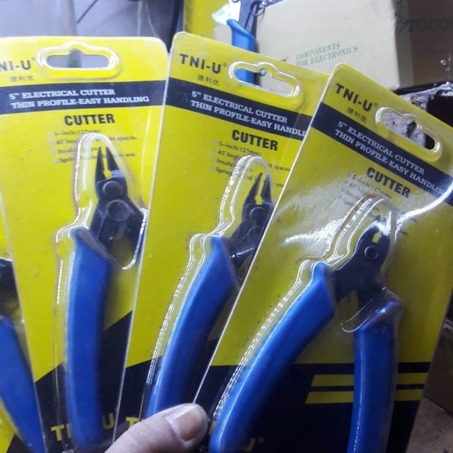 Kiềm cắt chân link kiện