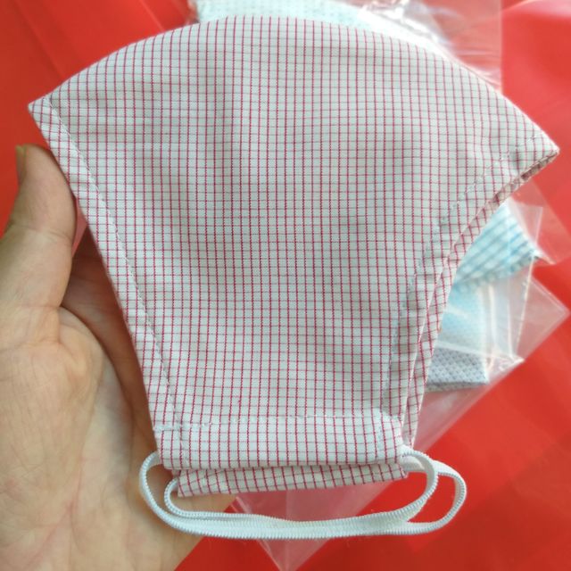 Khẩu trang kháng khuẩn 3 lớp