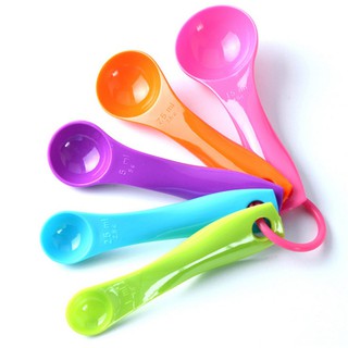 Bộ 5 Muỗng Đong Nhựa Sắc Màu