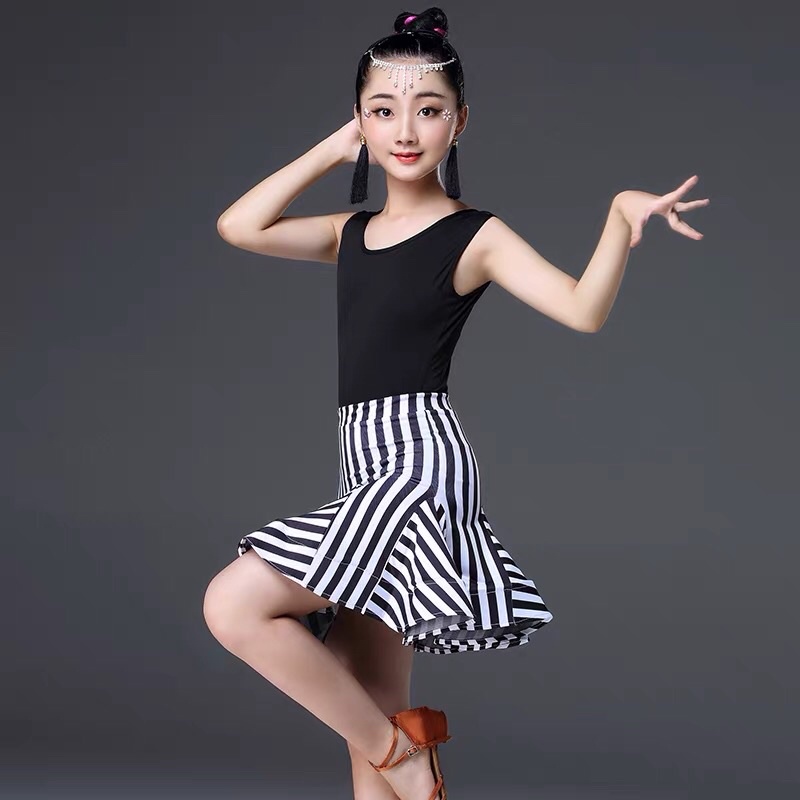 Đầm khiêu vũ latin bé gái kẻ sọc