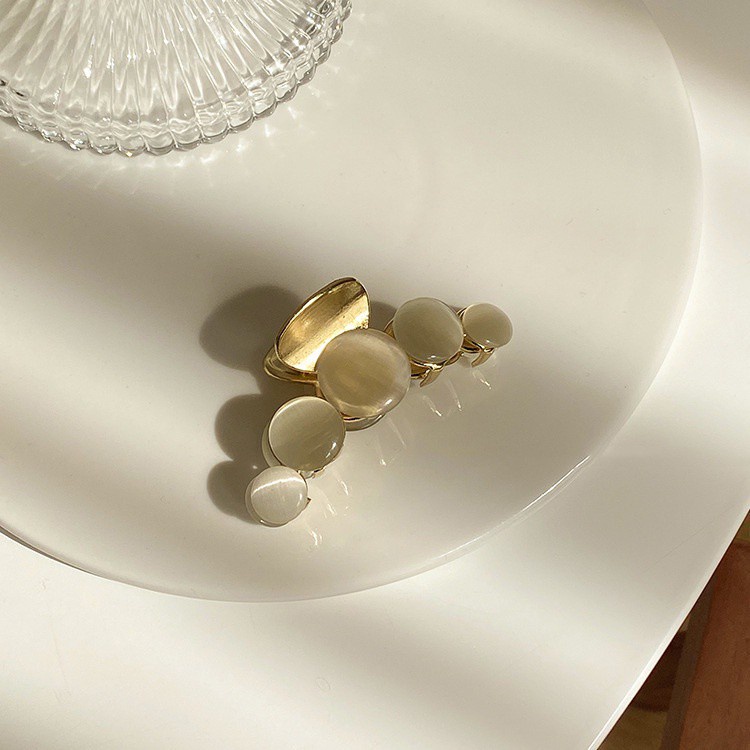 Kẹp Tóc Lớn Đính Đá Opal Hình Cá Mập Mới 2021