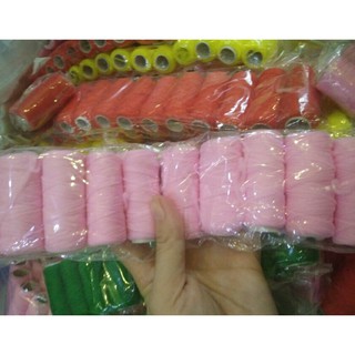Chỉ tơ buộc hoa