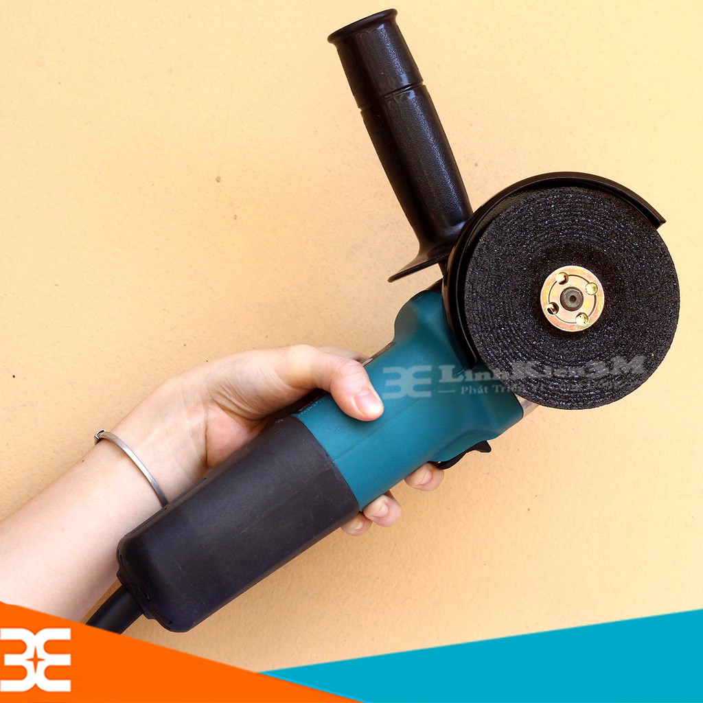 Máy Mài Makita 9553 710W - 100mm - BH 1 tháng