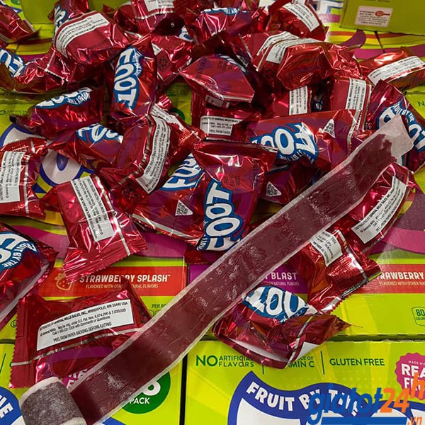 Kẹo cuộn Fruit by the Foot USA