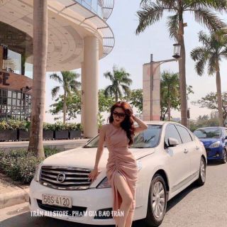 Đầm body sieu tôn dáng