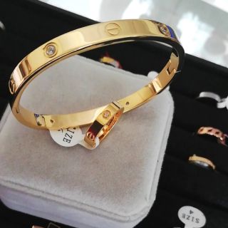 Combo vòng tay + nhẫn cá tính