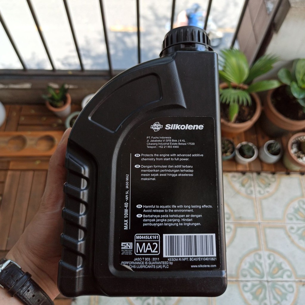 Dầu nhớt Silkolene Max 10w40 4T MA2 loại 1 lít