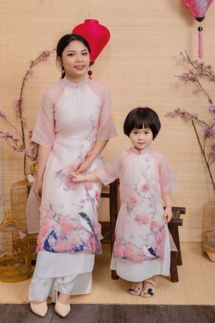 ÁO DÀI CÁCH TÂN CHO BÉ