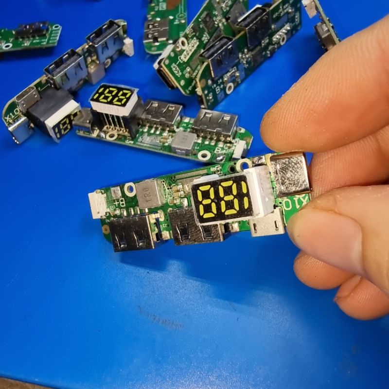 Mạch sạc dự phòng có màn hình IC 5508 giá rẻ