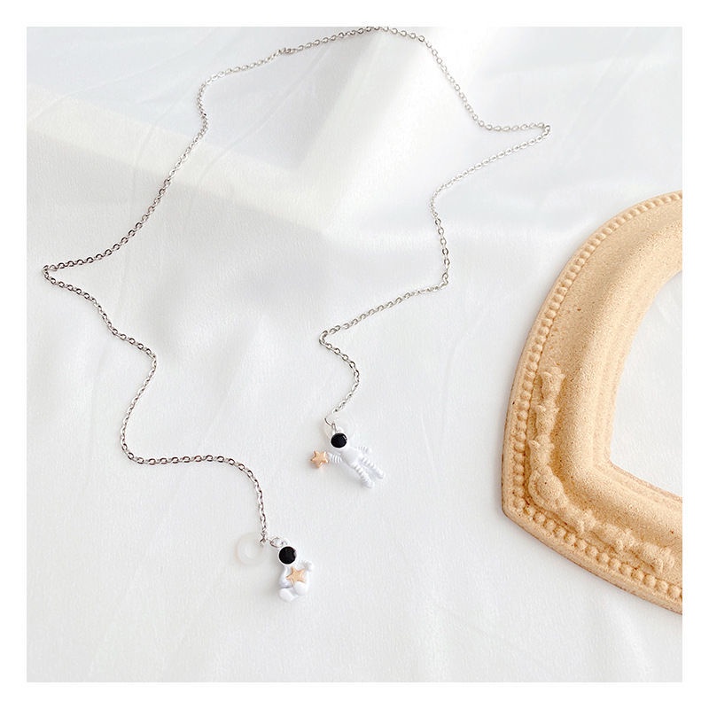 Dây Treo Tai Nghe Bluetooth Apple airpods Chống Rơi Chống Thất Lạc Hình Phi Hành Gia