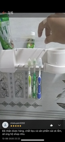 KỆ ĐỂ BÀN CHẢI - KEM ĐÁNH RĂNG KÈM LY