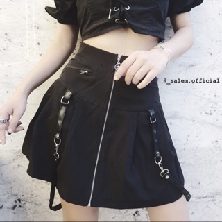 Bộ chân váy Gothic kèm thắt lưng cá tính