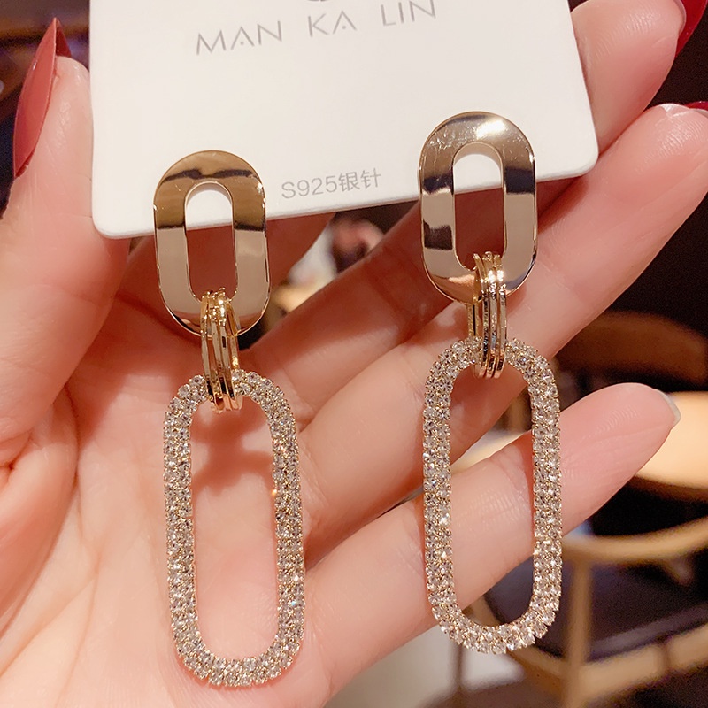 Khuyên Tai Hình Oval Siêu Lấp Lánh Thời Trang Hàn Quốc Cho Nữ
