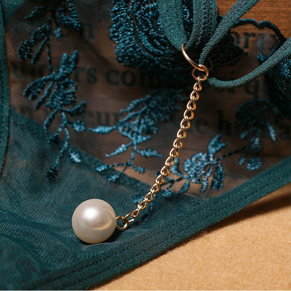 Quần Lót Nữ Thêu Hoa Dây Đan Chéo Sau2Life