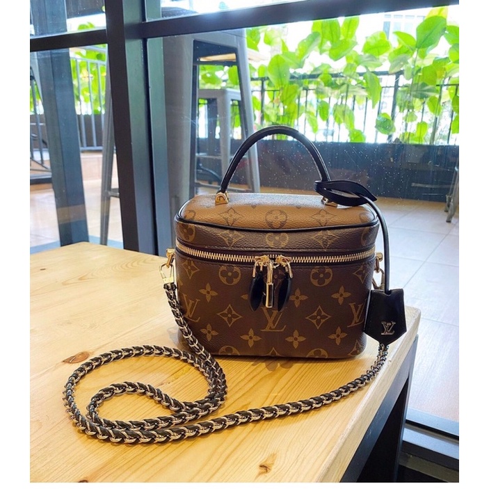 Túi lv dạng cốp