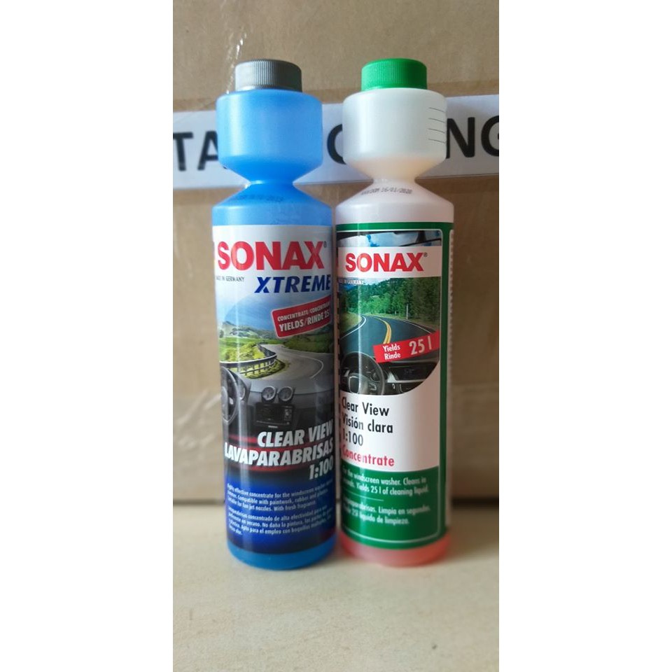 Nước rửa kính xe ô tô đậm đặc SONAX Xtreme ClearView 371141 250ml