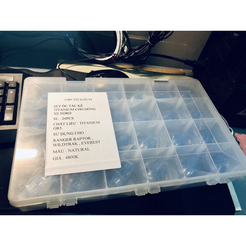 Set ốc tắc kê TITANIUM cho Ford Raptor , Everest , Wildtrak