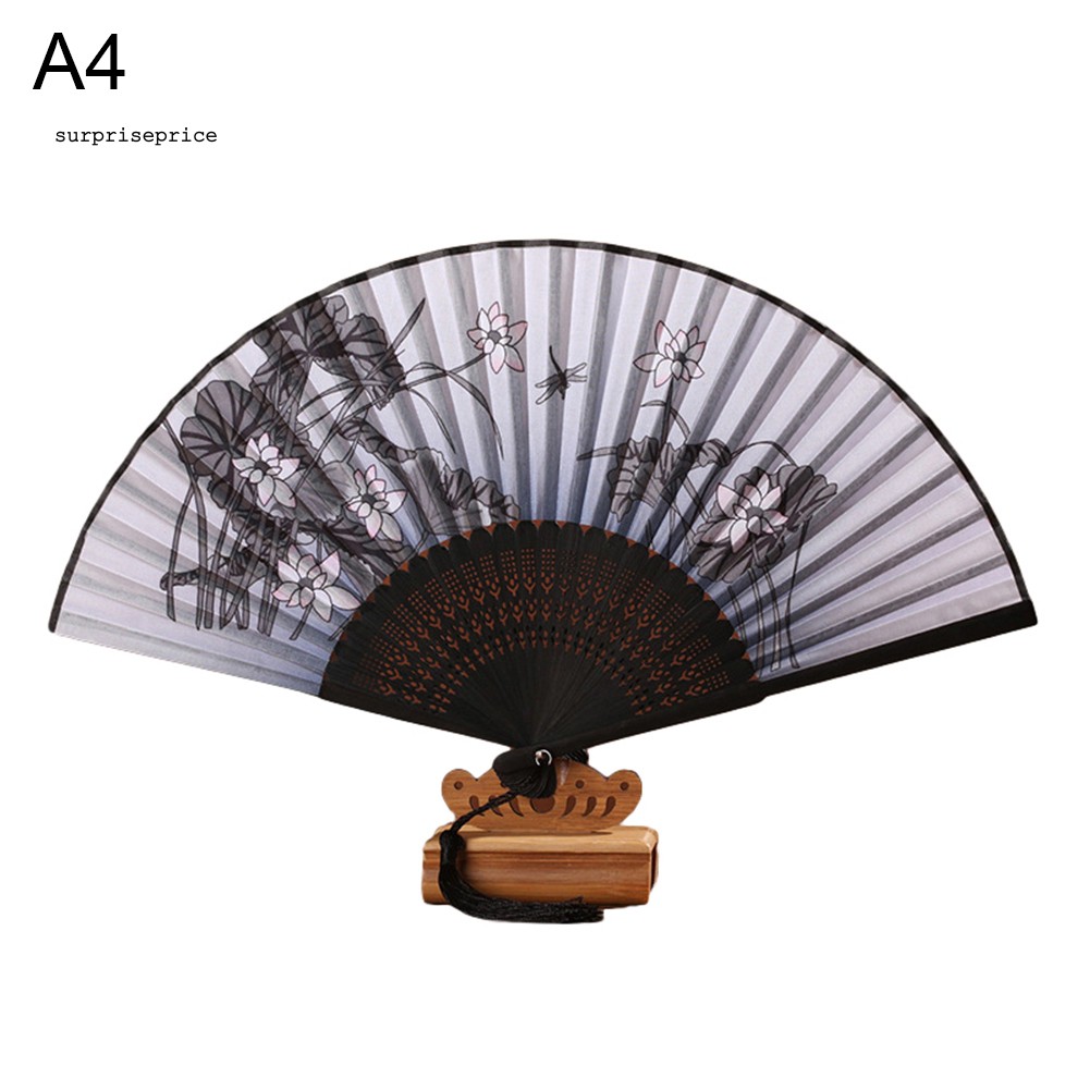 Quạt xếp cầm tay bằng tre với họa tiết hoa anh đào phong cách vintage