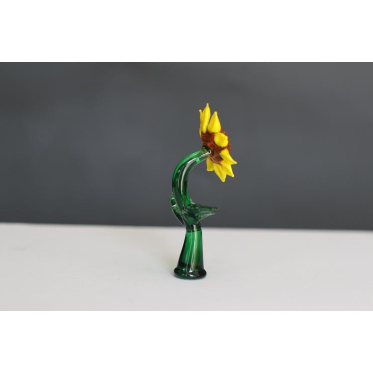 Hoa hướng dương kính dùng trang trí văn phòng