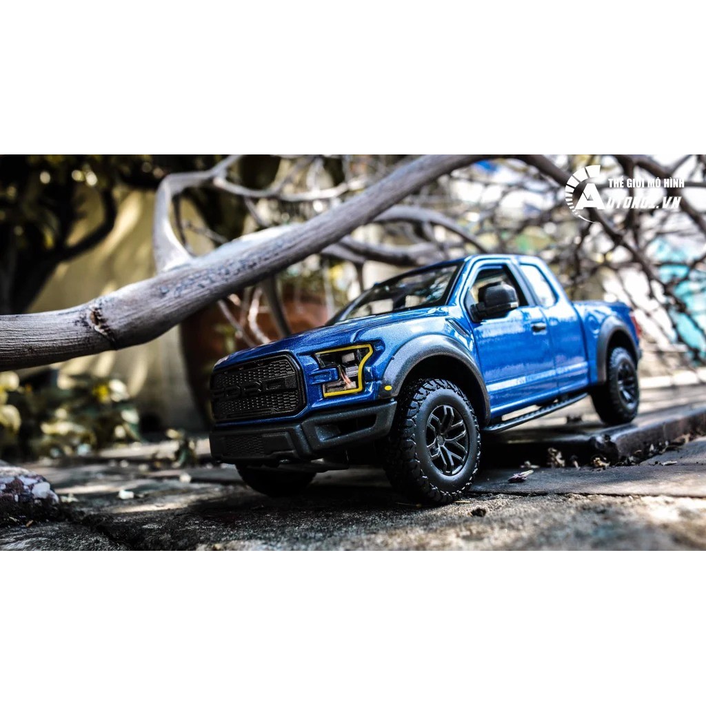 MÔ HÌNH 2017 FORD RAPTOR F150 BLUE 1:24 MAISTO 3296