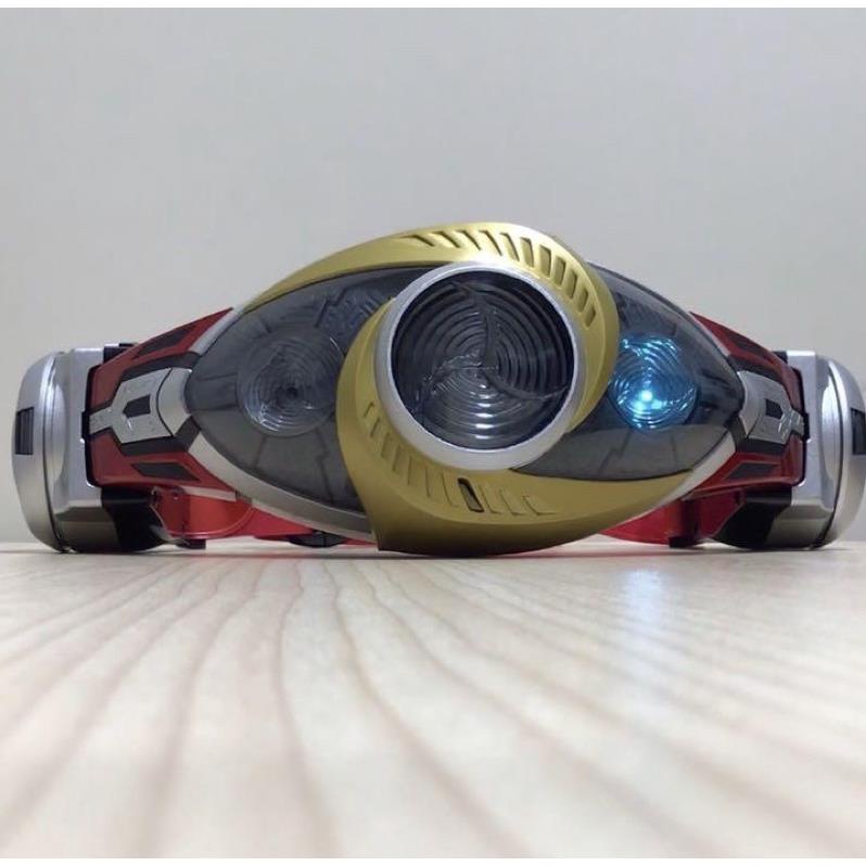 Đồ chơi siêu nhân Bandai Agito Driver Dx