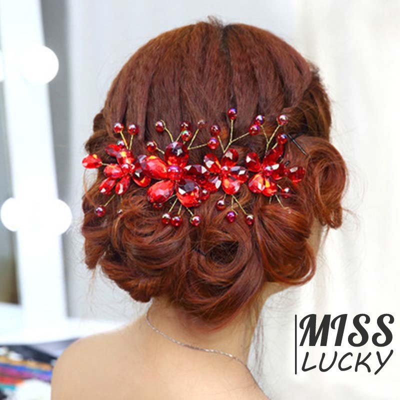 Cài tóc kiểu dáng thời trang thanh tú dành cho cô dâu