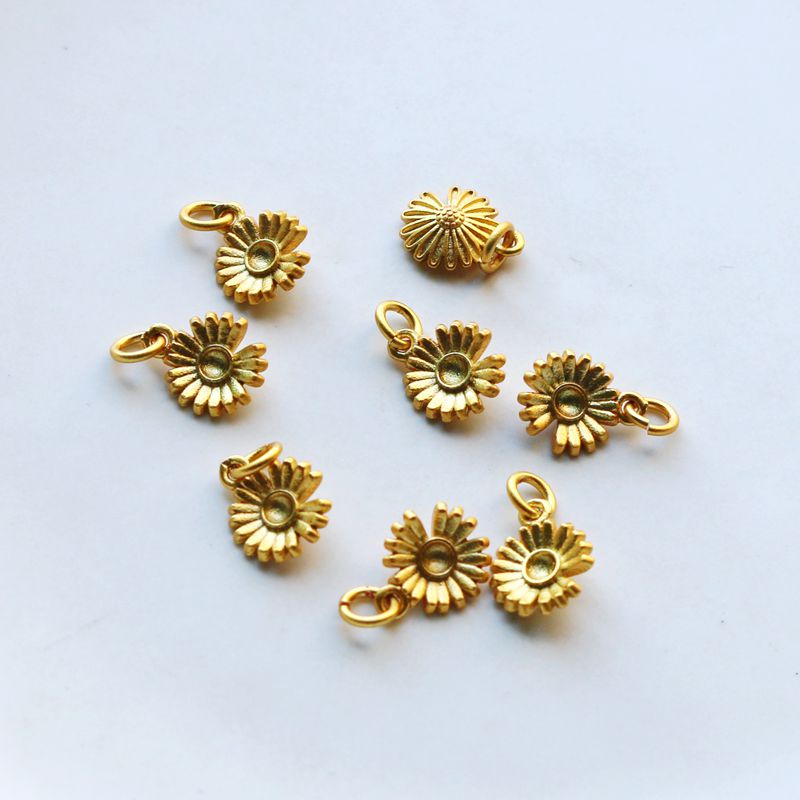 Mặt Dây Chuyền Hình Hoa Hướng Dương Màu Vàng Đồng 18Mm diy