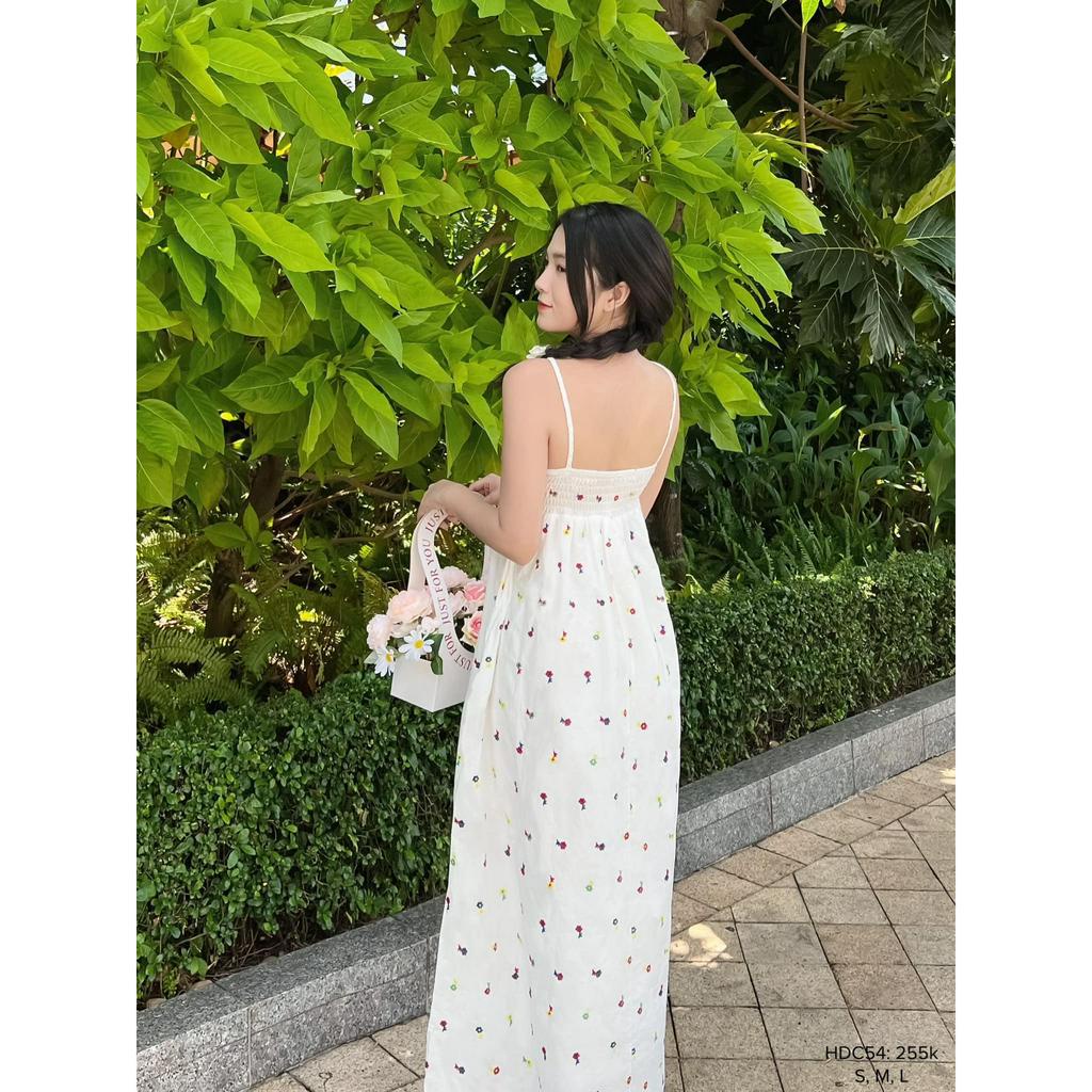 Đầm maxi kate thêu hoa 2 dây đan viền ngực form rộng CHIBEST HDC54