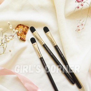 Cọ che khuyết điểm - nhũ mắt M 247