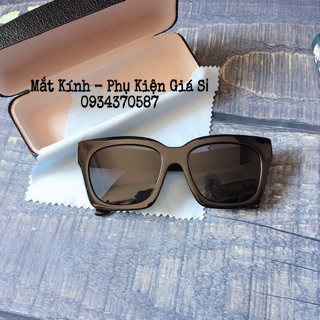 Mắt Kính Thời Trang Nam Nữ Bản To Chữ V