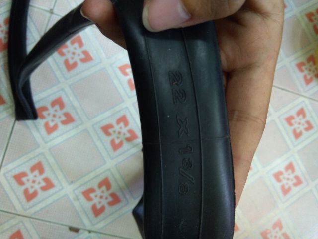 Săm nhỡ cỡ 22-13/8 lắp xe đạp hoặc xe thương binh, xe lăn
