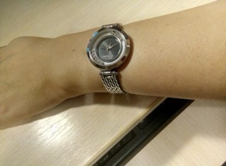 Đồng hồ nữ sunlight đá xoay 32mm
