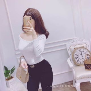 Áo pull cổ lệch rúm sườn