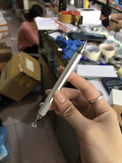 Bút cảm ứng Baseus 2 in 1 dùng trên mọi loại màn hình cảm ứng điện rung