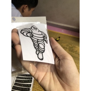 ticker biểu tượng michelin