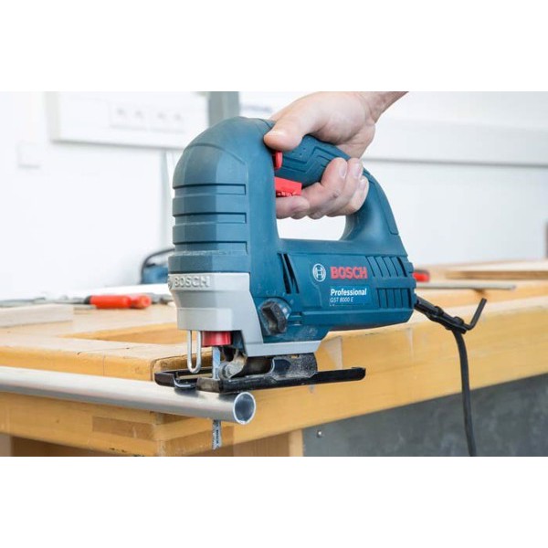 Máy cưa lọng Bosch GST 8000 E