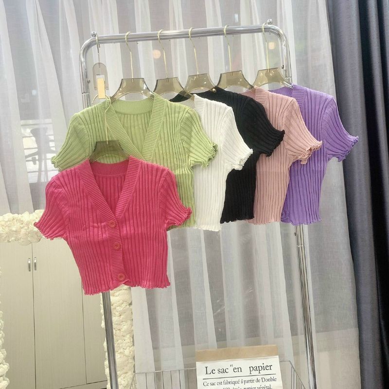 Áo croptop gân đũa tay ngắn nút to(A15