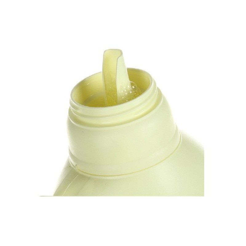 Chai tẩy quần áo màu KAO 1000ml hàng Nhật nội địa