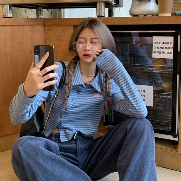 【ZHELIHANGFEI】Áo Sweater Cổ POLO Họa Tiết Kẻ Sọc Thiết Kế Lệch Tà Quyến Rũ