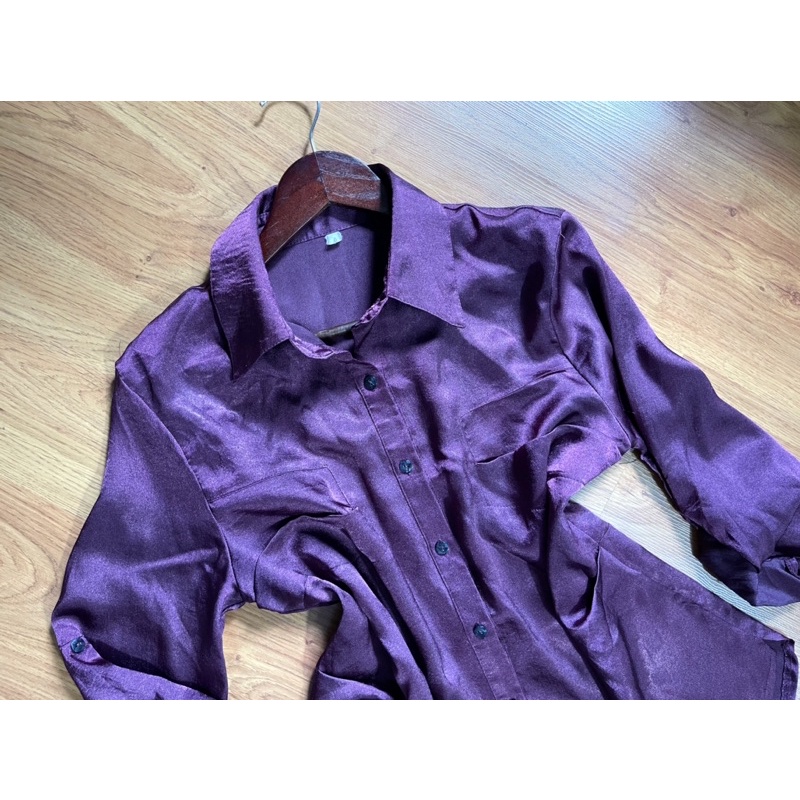 Áo sơ mi tím trầm nữ 2hand chất vải lụa freesize