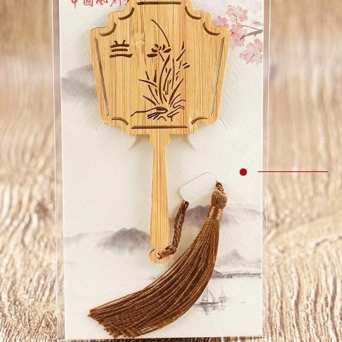Bookmark Quạt tròn gỗ cổ phong kèm tua rua cổ trang