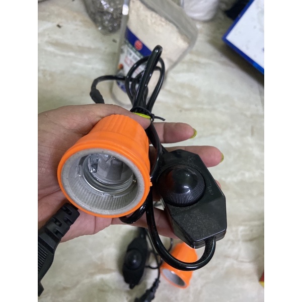 Bộ bóng hồng ngoại sưởi ấm chim vẹt , mèo , cún con ..