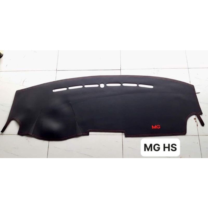 Thảm Taplo Xe MG ZS, HS , MG5 .Mẫu Da CARBON chống nắng tốt ko bám bụi, thẩm mỹ cao