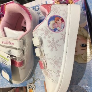 GIÀY SNEAKER ESLA XUẤT XỊN