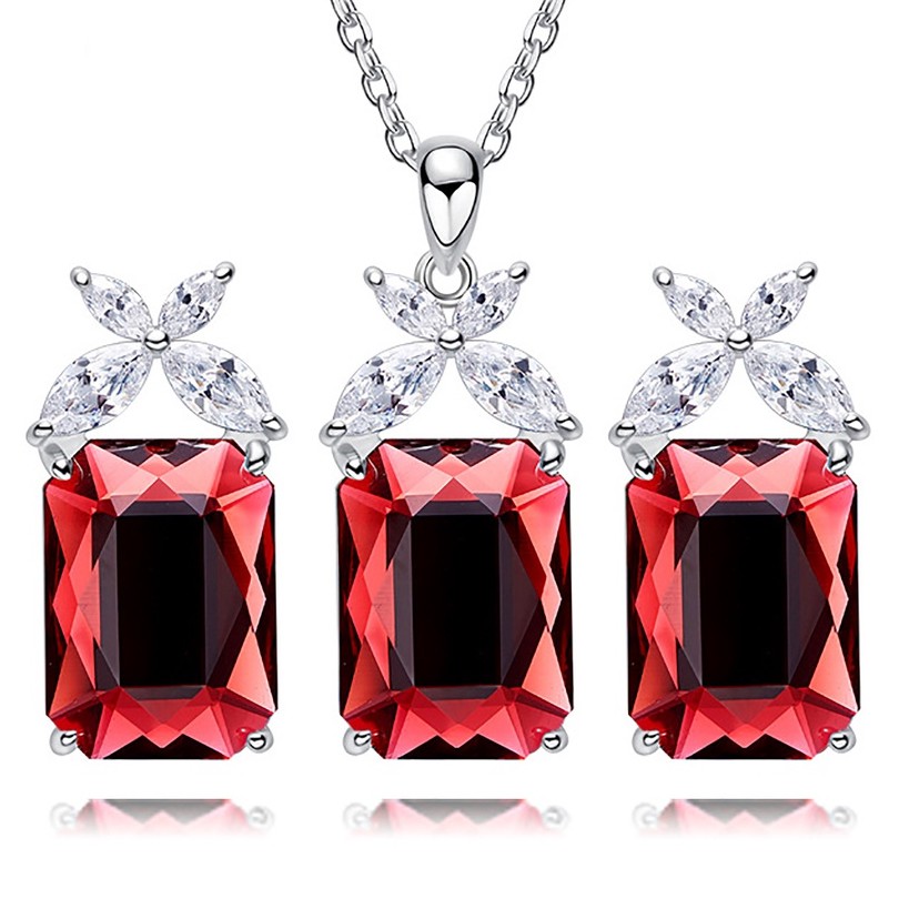 Bộ trang sức Kya Jewel đá Swarovski kèm họa tiết sang trọng