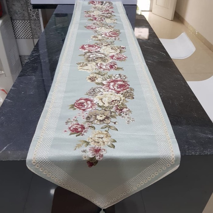 Table Runner Size 35x180cm - Maron