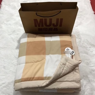 Chăn đũi Muji